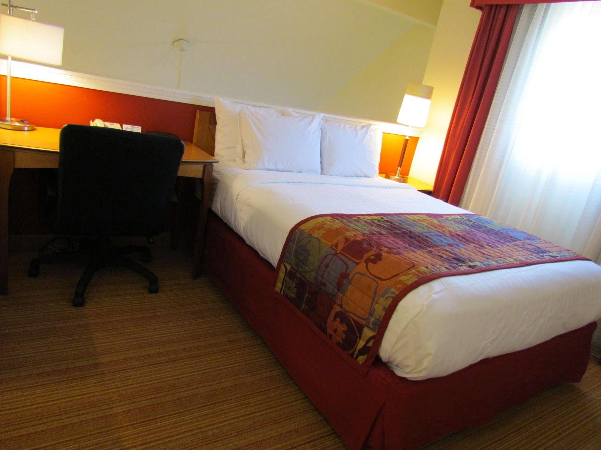 Residence Inn Louisville East Esterno foto
